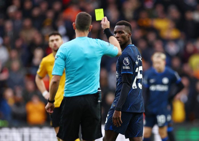 狼队在最新的英格兰足球联赛中收获胜利(狼队在最新的英格兰足球联赛中收获胜利了吗)